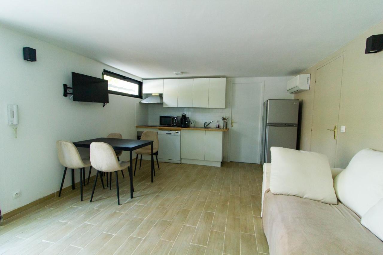 Sur Proche Plages Avec Piscine Appartement