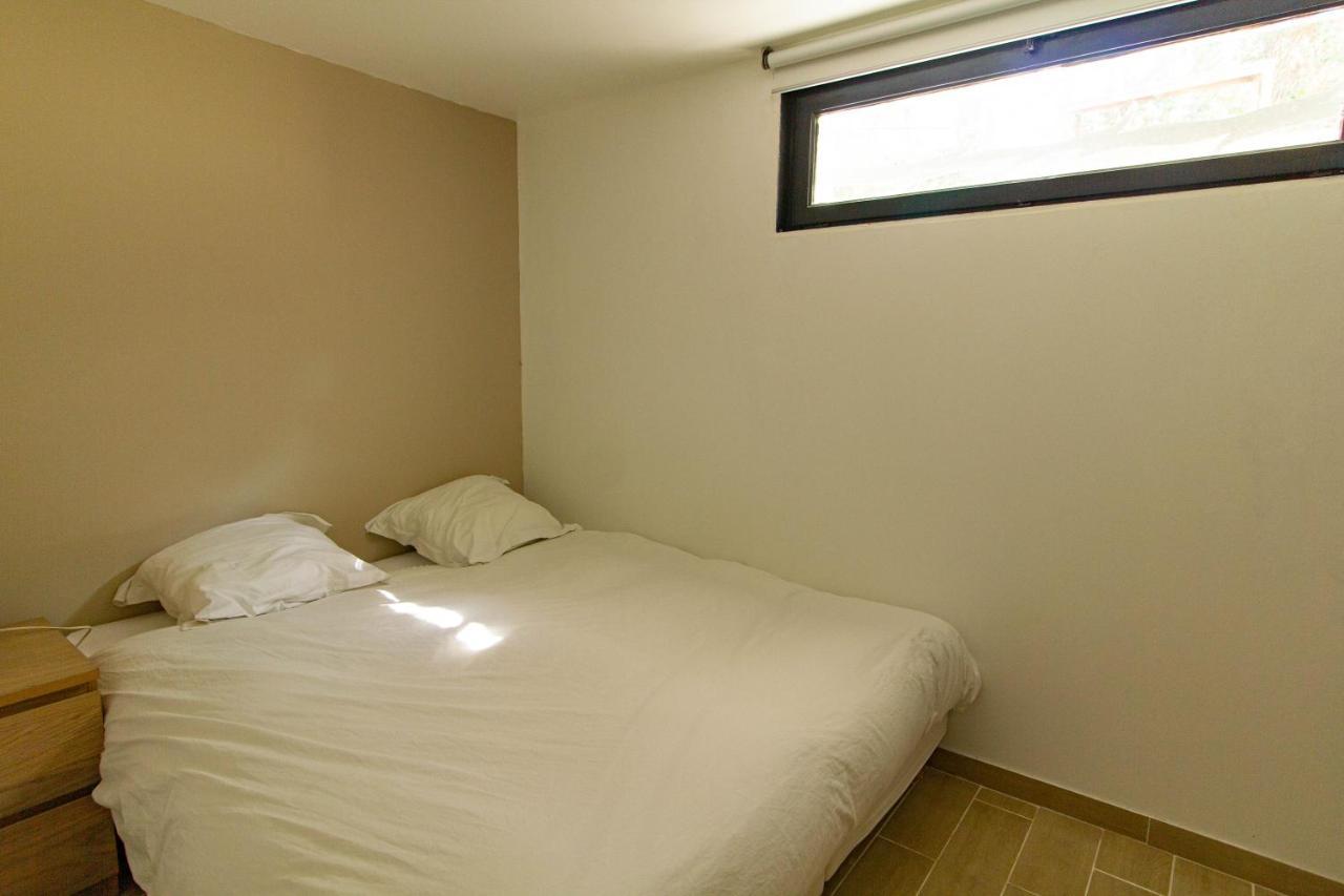 Sur Proche Plages Avec Piscine Appartement *